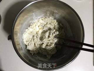 腐乳红油花卷的做法步骤：4