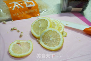 玫瑰柠檬膏的做法步骤:2