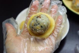 火腿五仁月饼的做法步骤:11