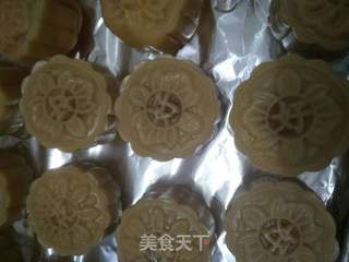 蛋黄月饼的做法步骤:7