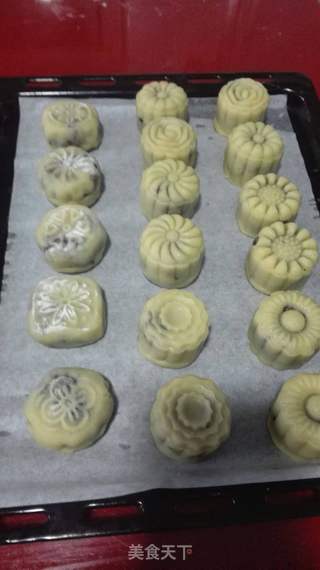 红豆月饼的做法步骤：14