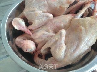陈皮绿豆鸽子汤的做法步骤:2