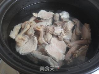 陈皮绿豆鸽子汤的做法步骤:5