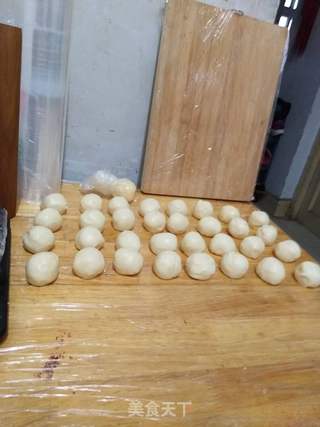 蛋黄酥的做法步骤:18