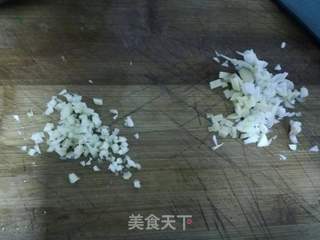 十分钟快手菜之豆瓣酱炒茼蒿的做法步骤：2