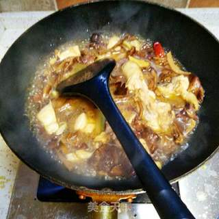 蘑菇炖鸡腿的做法步骤:5
