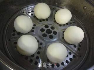 奶黄包的做法步骤:17