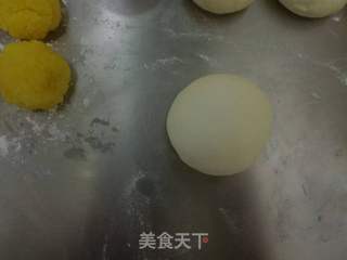 奶黄包的做法步骤:16