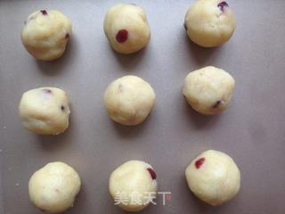 小鱼儿蔓越莓绿豆月饼的做法步骤:5