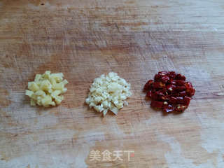 梅菜扣肉的做法步骤:7
