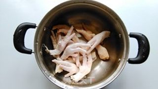 虎皮凤爪的做法步骤:2