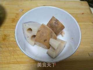 红烧狮子头的做法步骤:2