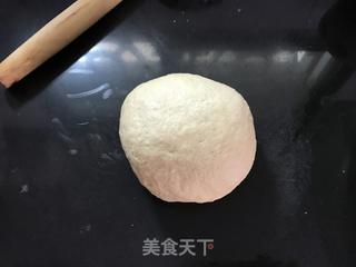 豆沙金钱小面包的做法步骤：2