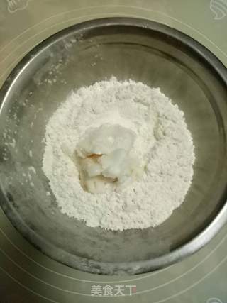 蛋黄酥的做法步骤:4