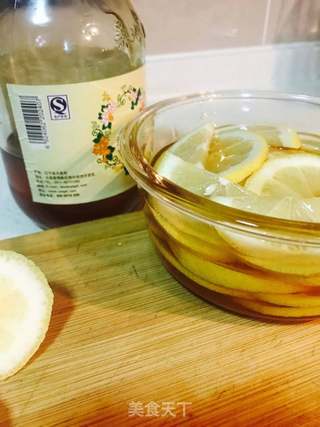 蜂蜜柠檬百香果汁的做法步骤:4
