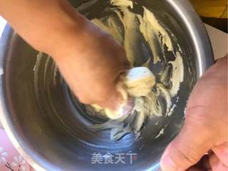 馅中馅蛋黄酥螺旋酥的做法步骤:5