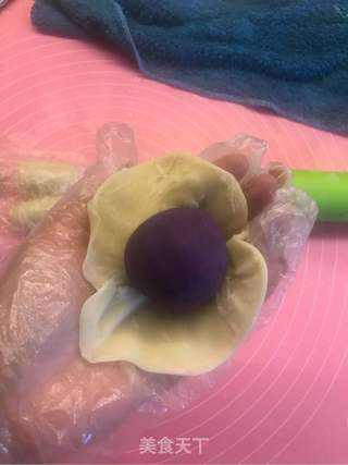 馅中馅蛋黄酥螺旋酥的做法步骤:21