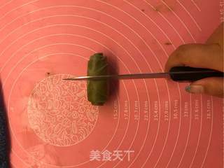 馅中馅蛋黄酥螺旋酥的做法步骤:33