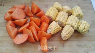玉米排骨汤的做法步骤:8
