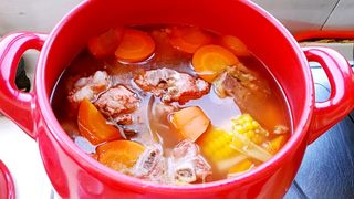 玉米排骨汤的做法步骤:11