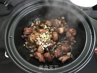 香菇排骨焖饭的做法步骤：11