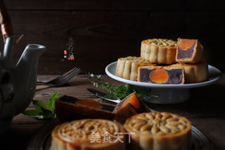 广式红糖枣泥豆沙月饼的做法步骤:11