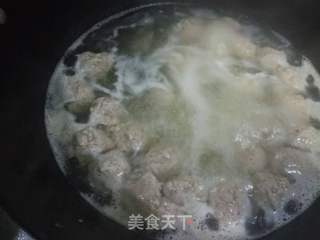 冬瓜丸子汤的做法步骤:11