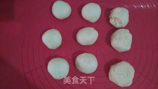 豆沙蛋黄面包的做法步骤:8