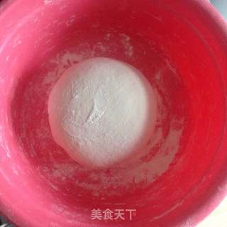 豆沙包的做法步骤:2