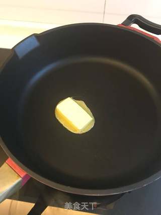 蘑菇海鲜味噌汁的做法步骤:2