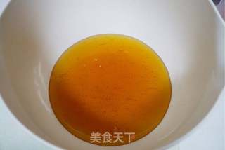 广式月饼的做法步骤:2