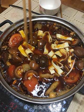 四川麻辣火锅的做法步骤:6