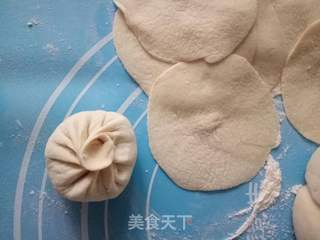 笋丁鲜肉生煎包的做法步骤:20