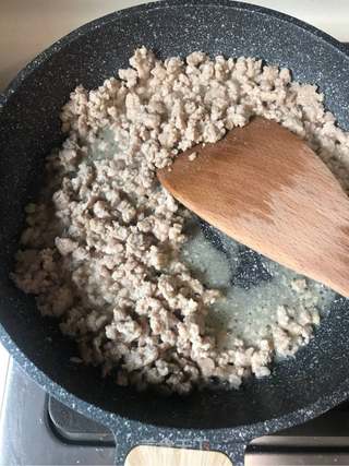 绝对好吃的意大利肉酱的做法步骤:2