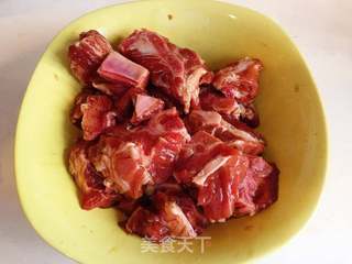 无锡肉骨头的做法步骤:2