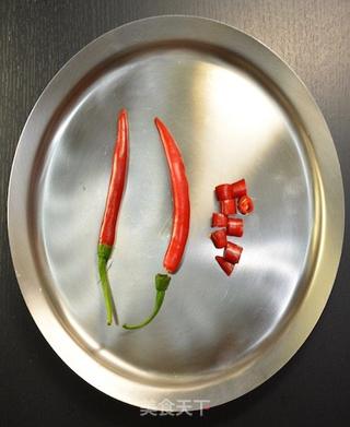 枸杞辣椒酱的做法步骤:2