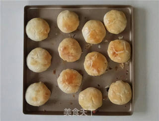 鲜肉月饼的做法步骤:13