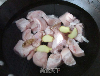 蹄花汤的做法步骤:2