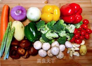 彩蔬烤羊排的做法步骤:2