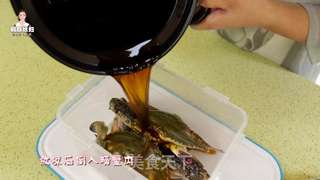 韩式酱螃蟹的做法步骤:11