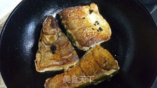 红烧鱼的做法步骤:15