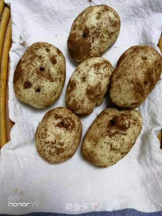 仿真版—土豆豆沙包子的做法步骤:14