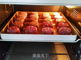 桃山皮月饼的做法步骤:15