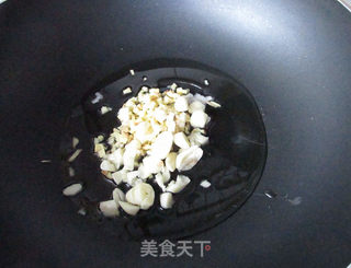 马蹄炒虾球的做法步骤:6