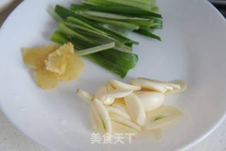 蜜汁叉烧鸡肉卷的做法步骤:3
