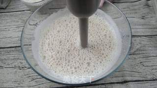 无油香蕉海绵蛋糕的做法步骤:3