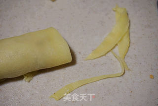 果仁肉松千层卷的做法步骤:12