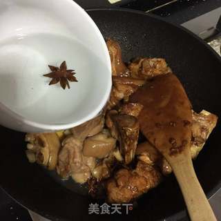 黄豆焖猪脚的做法步骤:8