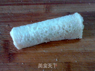 火龙果果酱土司卷的做法步骤:6