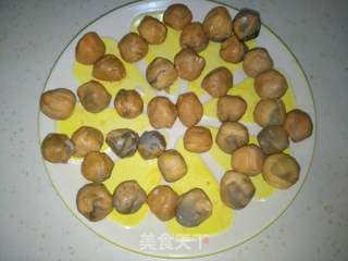 豆沙蛋黄月饼的做法步骤:4